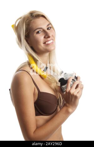 Femme au bikini avec masque de plongée Banque D'Images