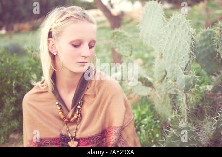 portrait artistique d'une jeune femme, jeune photographie Banque D'Images