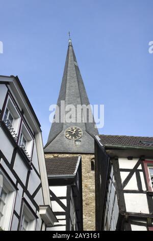 Steinhagen et l'église Sankt Georg à Hattingen, GE Banque D'Images