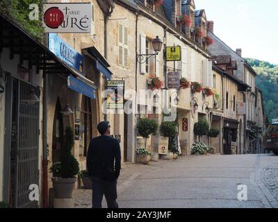 Situation géographique en France, Rocamadour, un petit village de falaises dans le centre-sud de la France. Connu pour le complexe Cité Réligieuse de bâtiments religieux Banque D'Images