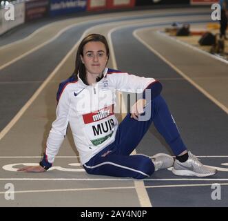 Glasgow, Royaume-Uni. 14 février 2020. Laura Muir (GBR), à une photocall pré-événement aujourd'hui. Laura Muir – GBR (1000 m – WR tentative) • cinq fois championne d’Europe et médaillée d’intérieur à double monde • Muir a terminé 5ème aux Championnats du monde de l’année dernière en 3:55.76, sa deuxième plus rapide jamais • Déjà titulaire de cinq records britanniques (1500 m à l’extérieur et 1000 m, 1500 m, 3 000 m et 5 000 m à l'intérieur), Muir va chercher à battre le record mondial de 1 000 m le samedi 15 février • le record est de 2:30.94 et est tenu par Maria Mutola ayant été fixé en 1999 – le meilleur de Muir sur la distance à l'intérieur se situe à 2:31.93 Banque D'Images