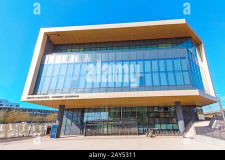 1 août 2019, Metz, France : bâtiment moderne des expositions et du centre commercial du Congrès Robert Schumann Banque D'Images