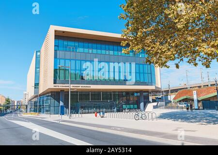 1 août 2019, Metz, France : bâtiment moderne des expositions et du centre commercial du Congrès Robert Schumann Banque D'Images