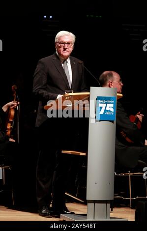 Dresde, Allemagne. 13 février 2020. Frank-Walter Steinmeier à la cérémonie de commémoration du 75ème anniversaire de la destruction de Dresde lors de la seconde Guerre mondiale à Kulturpalast. Dresde, 13 février 2020 | usage international crédit: DPA/Alay Live News Banque D'Images