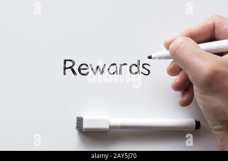 Rewards écrit sur tableau blanc Banque D'Images