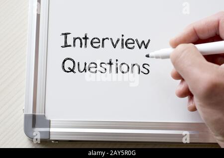 Interview les questions écrites sur le tableau blanc Banque D'Images