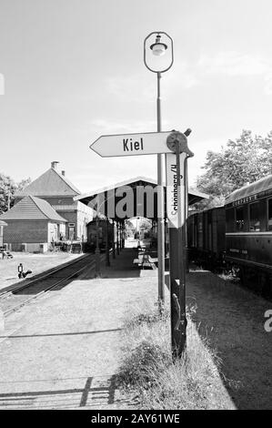 Station de musée Schönberger Beach il retourne à Kiel Allemagne noir et blanc Banque D'Images