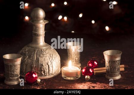 Ancienne carafe à vin à Noël Banque D'Images