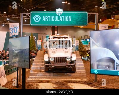 Chicago, Illinois, États-Unis. 13 Février 2020. Piste de démonstration Jeep. Chicago Auto Show. Banque D'Images