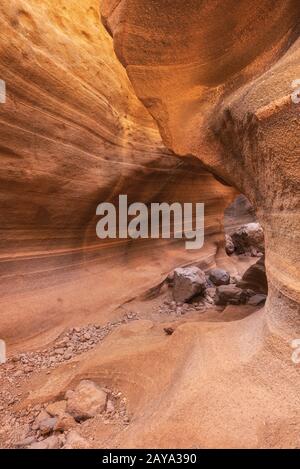 Scenic canyon calcaire, Barranco de las Vacas dans Gran Canaria, Îles Canaries Espagne. Banque D'Images