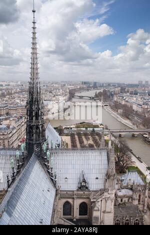 Vue sur Notre Dame de Paris Banque D'Images