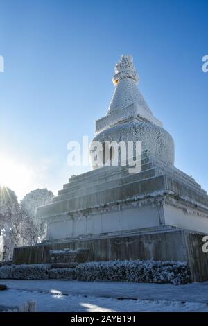 la pagode lamaiste se ferme en hiver Banque D'Images