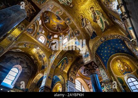 Intérieur de l'église de la Martorana à Palerme, Sicile, Italie Banque D'Images