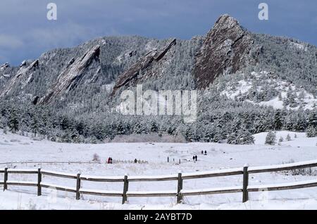 Les Flatirons sur Green Mountain sont le symbole emblématique de Boulder Colorado. Site Historique National Du Colorado Chautauqua. Banque D'Images