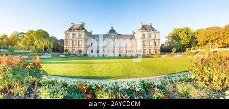 Panorama du Palais de Luxembourg à Paris Banque D'Images