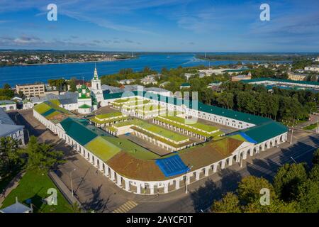 Gostiny Dvor en vieille ville de Kostroma Banque D'Images