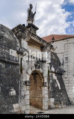 Porte du nord, Trogir, Croatie Banque D'Images