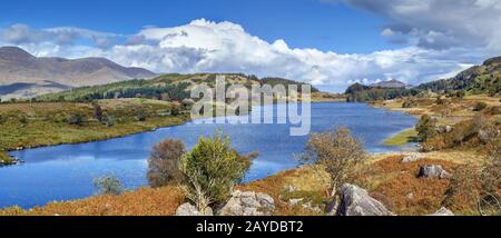 Lac Lough Looscauunagh, Irlande Banque D'Images