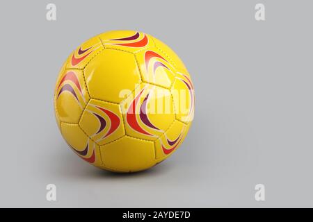 Ballon de soccer isolé sur fond gris Banque D'Images