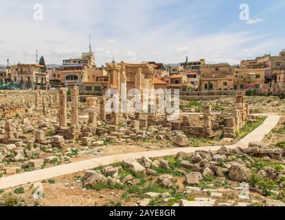 Lieu de deux des plus grandes ruines du temple romain, le site de Baalbek, classé au patrimoine mondial De L'Unesco, est l'une des principales attractions du Liban Banque D'Images