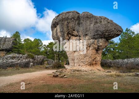 Formations rocheuses uniques dans la Ciudad Encantada ou ville enchantée parc naturel près de Cuenca, Castilla la Mancha, Espagne Banque D'Images