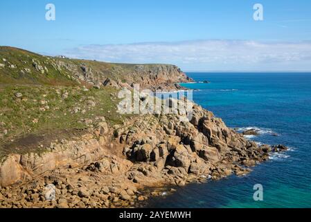 Côte de Porthgwarra dans West Cornwall Banque D'Images