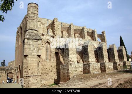 Mosquée Sinan Pasha, anciennement église Saint-Pierre et Paul Banque D'Images