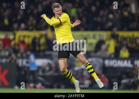 Dortmund, Allemagne. FIRO: 14.02.2020 Football, 2019/2020 1.Bundesliga: BVB Borussia Dortmund - Eintracht Frankfurt 4: 0 JUBEL, Erling Haaland, | usage dans le monde crédit: DPA/Alay Live News Banque D'Images