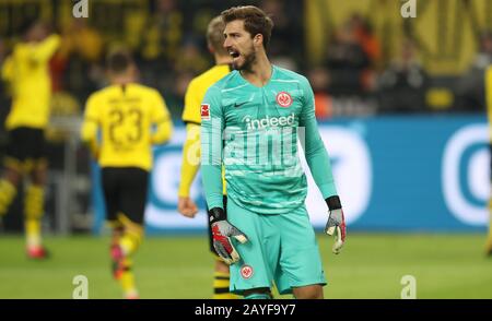 Dortmund, Allemagne. FIRO: 14.02.2020 Football, 2019/2020 1.Bundesliga: BVB Borussia Dortmund - Eintracht Frankfurt 4: 0 Kevin Trapp, geste | usage dans le monde crédit: DPA/Alay Live News Banque D'Images