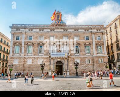 12 JUILLET 2018, BARCELONE, ESPAGNE: Construction du palais de la présidence de la Generalitat de Catalunya Banque D'Images