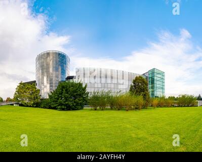 Dresde, ALLEMAGNE - 22 SEPTEMBRE 2014 : usine automobile Volkswagen à Dresde, Allemagne, Europe Banque D'Images