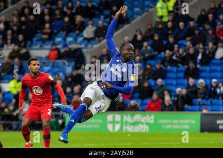 Cardiff, Royaume-Uni. 15 février 2020. Albert Adomah de Cardiff City en action contre Wigan Athletic. Match de championnat EFL Skybet, Cardiff City / Wigan Athletic au Cardiff City Stadium le samedi 15 février 2020. Cette image ne peut être utilisée qu'à des fins éditoriales. Utilisation éditoriale uniquement, licence requise pour une utilisation commerciale. Aucune utilisation dans les Paris, les jeux ou une seule édition de club/ligue/joueur. Pic par Lewis Mitchell/Andrew Orchard sports photographie/Alay Live news crédit: Andrew Orchard sports photographie/Alay Live News Banque D'Images