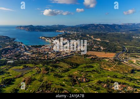 Santa Ponsa avec terrain de golf, 04.01.2020, vue aérienne, Espagne, Iles Baléares, Majorque, Calvia Banque D'Images