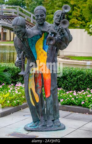 Louis Armstrong Park New Orleans, Charles Buddy Bolden sculpture de Kimberly Dummons, parc municipal dans Treme Neighbourhood, Nouvelle-Orléans, Louisiane, États-Unis Banque D'Images