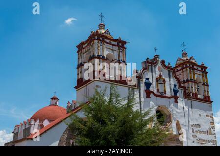 L'église Preciosa Sangre de Cristo à Teotitlan del Valle, une petite ville de la région de Valles Centrales près d'Oaxaca, au sud du Mexique, est le principal chu Banque D'Images