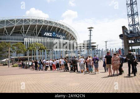 16 février 2020: Rassemblement de foules au Concert de Fire Fight Australia pour le National bushfire relief au stade ANZ le 16 février 2020 à Sydney, Nouvelle-Galles du Sud Australie (Credit image: © Christopher Khoury/Australian Press Agency via ZUMA Wire) Banque D'Images