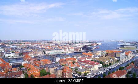 Copenhague, DANEMARK - 6 JUILLET 2015 : horizon de Copenhague à partir De Vor Frelsers Église de notre Sauveur Kirke Banque D'Images