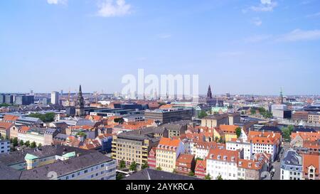 Copenhague, DANEMARK - 6 JUILLET 2015 : horizon de Copenhague à partir De Vor Frelsers Église de notre Sauveur Kirke Banque D'Images