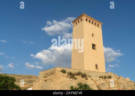 Château de la tour Albarrana de Maluenda dans la province de Saragosse, Espagne Banque D'Images