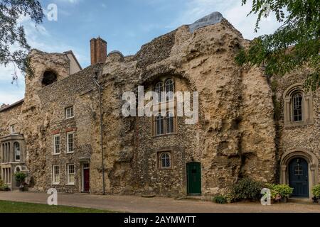 Cathédrale, cathédrale et jardins de l'abbaye, Bury St Edmonds, Suffolk, Angleterre Banque D'Images