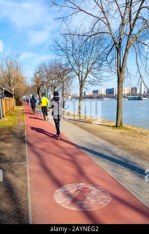 Piste de course spéciale pour coureurs uniquement sur l'île Margaret, Budapest, Hongrie Banque D'Images