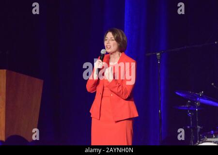 Las Vegas, États-Unis. 15 février 2020. Demcratic Amy Klobuchar parle à la foule au caucus démocratique Nevada 2020 kickoff à Tropicana Resort and Hotel le 15 février 2020 à Las Vegas, Nevada. Crédit: L'Accès Photo/Alay Live News Banque D'Images