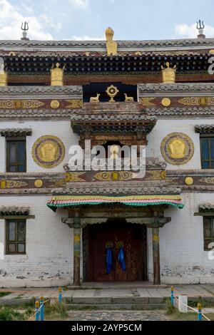 Le temple de Laviran, qui fait partie du monastère d'Erdene Zuu à Kharakhorum (Karakorum), Mongolie, Mongolias le plus grand monastère, (patrimoine mondial de l'UNESCO) Banque D'Images