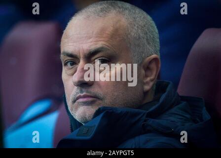 Birmingham, Royaume-Uni. 16 février 2020. Tottenham Hotspur Manager Jos Mourinho lors du match de la Premier League entre Aston Villa et Tottenham Hotspur à Villa Park, Birmingham, Angleterre, le 16 février 2020. Photo D'Andy Rowland. Crédit: Images Prime Media / Alay Live News Banque D'Images