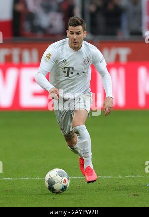 Cologne, Allemagne. 18 mars 2020. FIRO: 16.02.2020, football, 1.Bundesliga, saison 2019/2020, 1.FC Cologne - FC Bayern Munich 1: 4 Lucas HERNANDEZ, Bayern, action unique | usage mondial crédit: DPA/Alay Live News Banque D'Images