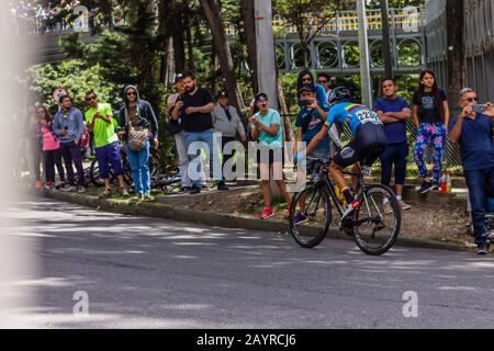 Sixième et dernière étape du Tour Colombie 2020, Test 2.1 de l'Union internationale du cyclisme, UCI, à travers les rues de Bogota. 16 Février 2020 Banque D'Images