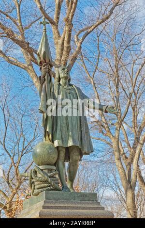 New York Central Park Columbus bronze sculpture hiver Banque D'Images