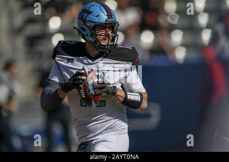 Carson, Californie, États-Unis. 16 février 2020. 12 Landry Jones se retournant lors du match XFL Dallas Renegades contre Los Angeles Wildcats le 16 février 2020. Crédit: Dalton Hamm/Zuma Wire/Alay Live News Banque D'Images