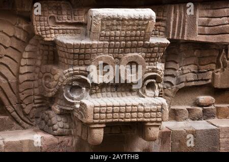 Tlaloc tête du temple de Quetzalcoatl, Teotihuacan, banlieue de Mexico, Mexique, Amérique centrale Banque D'Images