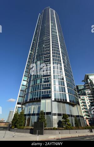 The Tower, One St George Wharf, Vauxhall, Nine Elms, South West London, Royaume-Uni Banque D'Images